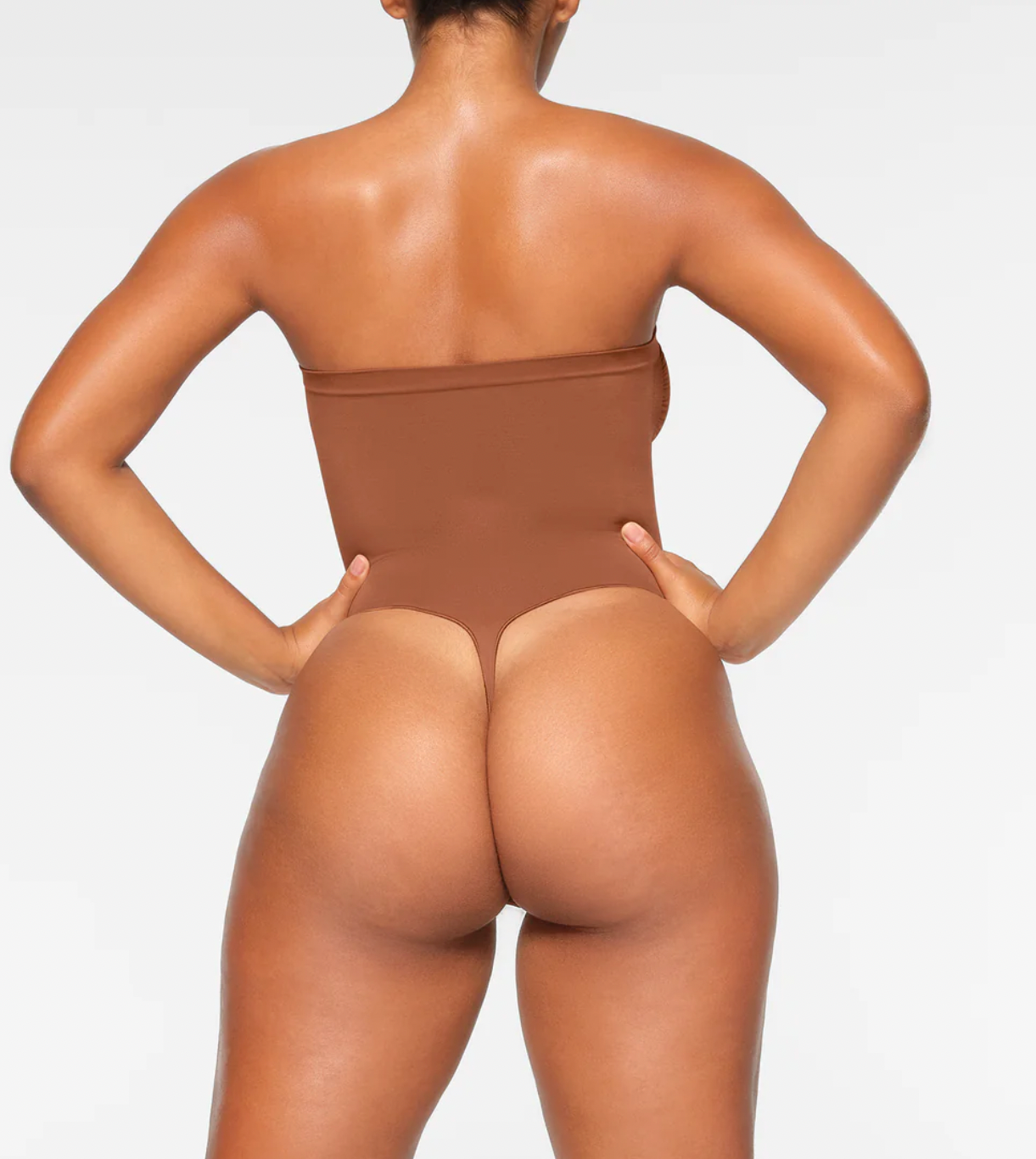 SKIMS BODYSUIT Strapless Thong, Seamless Sculpt by Skims Kim Kardashian Fajas Kataleya