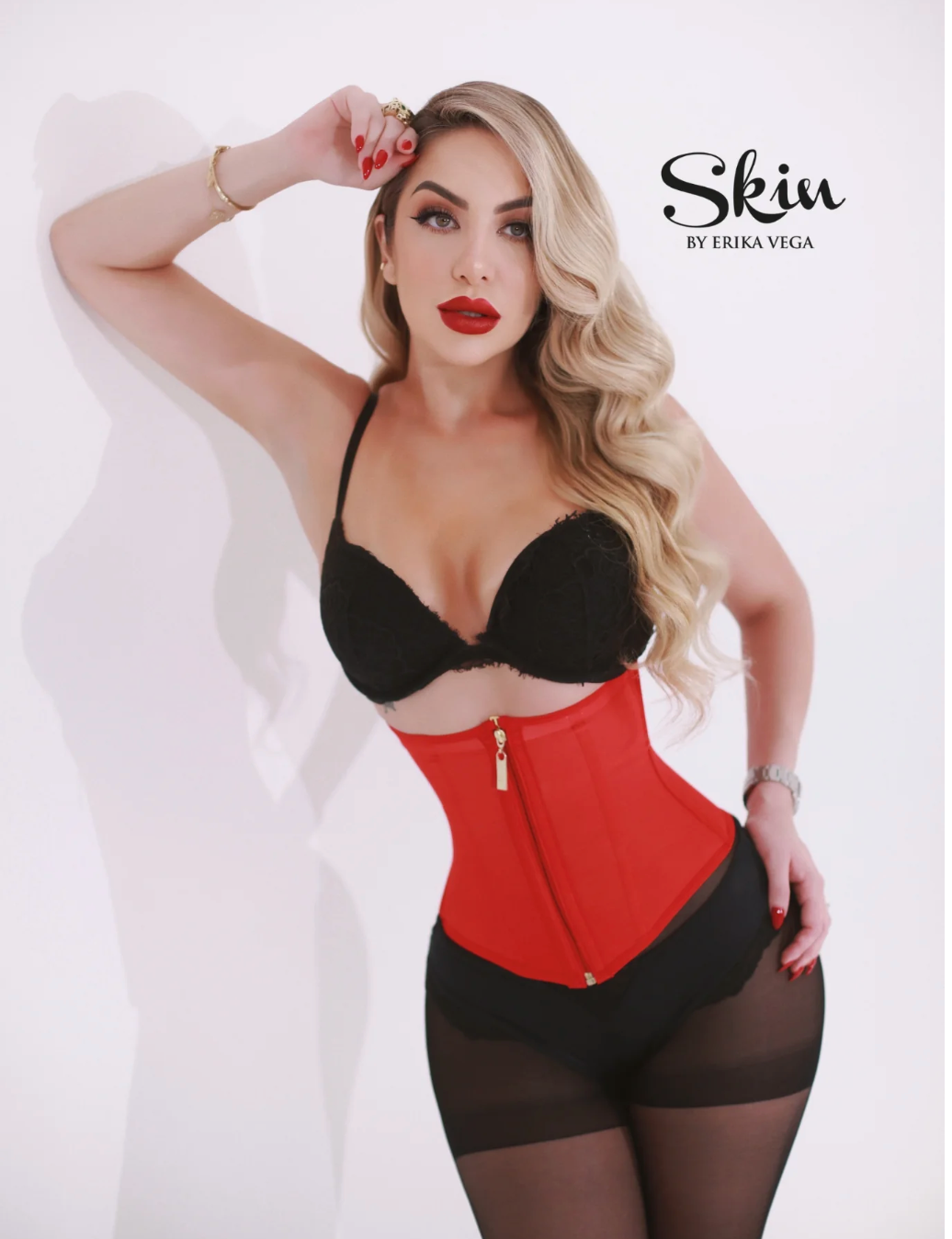 SKIN CLASICA ZIPPER CHERRY Waist trainer By Erika Vega Fajas Kataleya