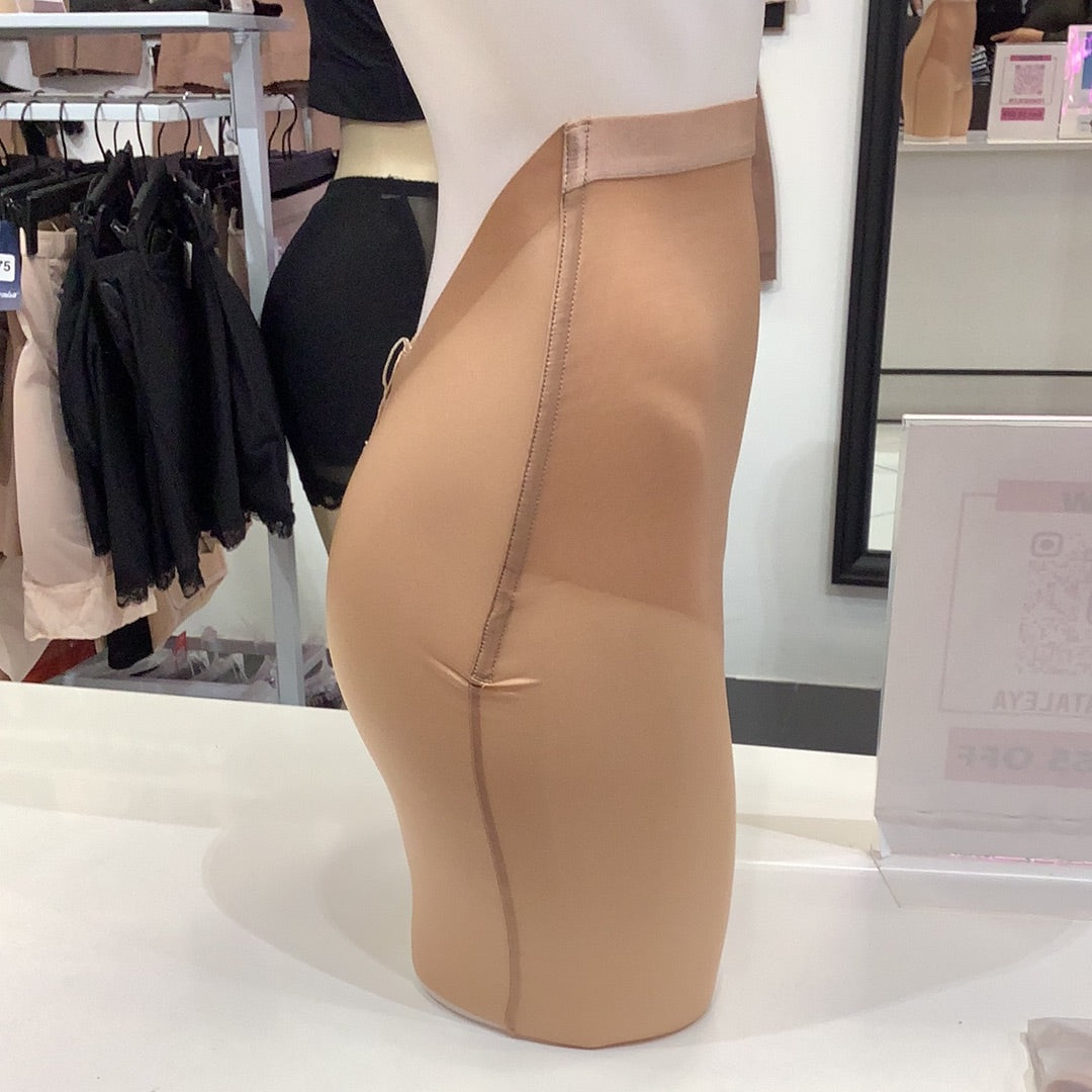 SKIMS Shorts Low Back Barely There BY KIM KARDASHIAN Fajas Kataleya