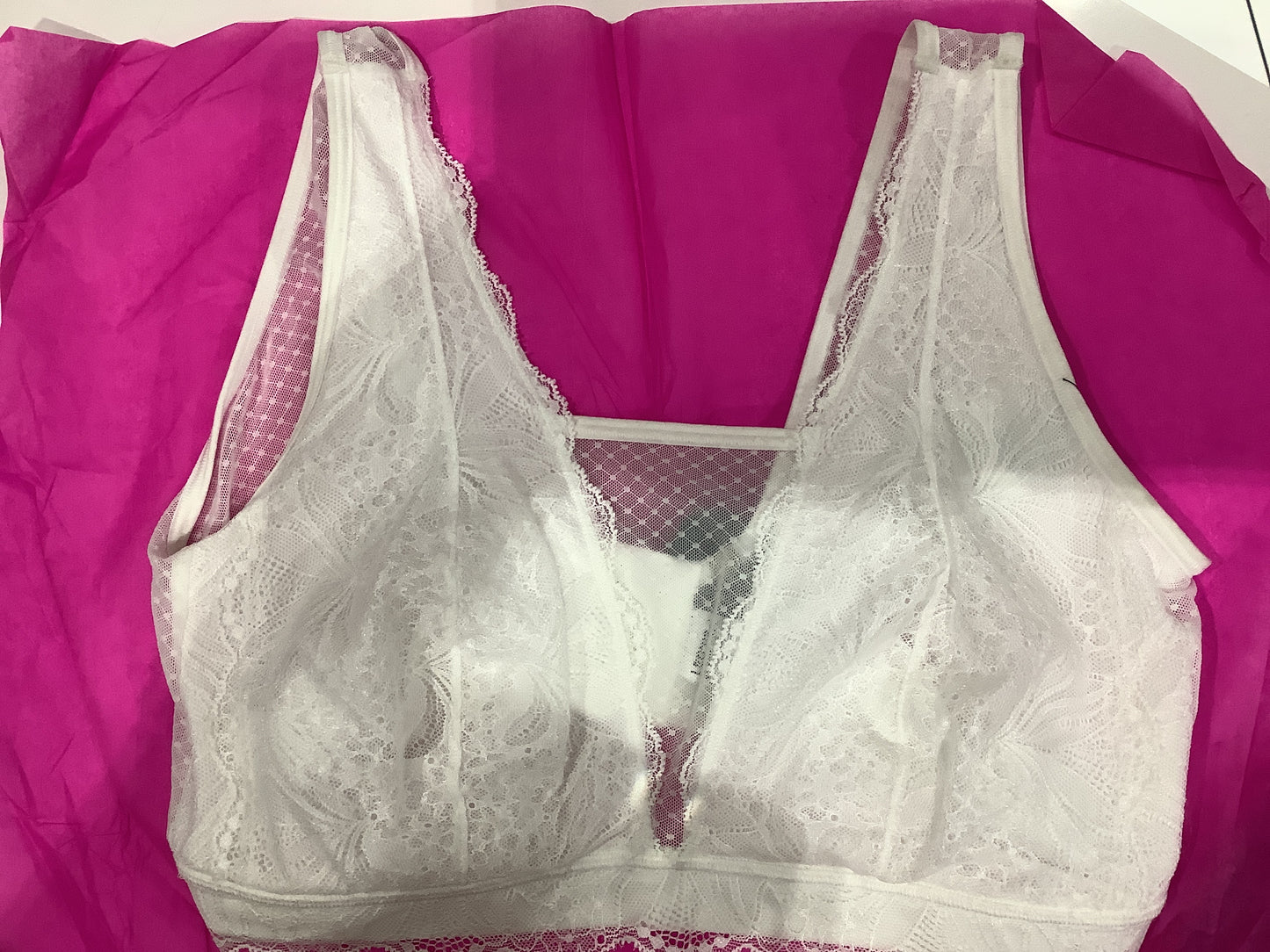 Lace Brassier mastectomy prostheses pockets 092014 Leonisa