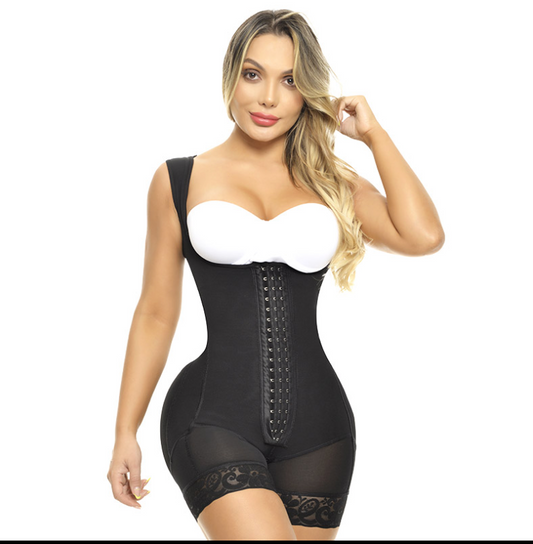 1564 ANN M Magic S line for enhanced buttocks and ultra waist