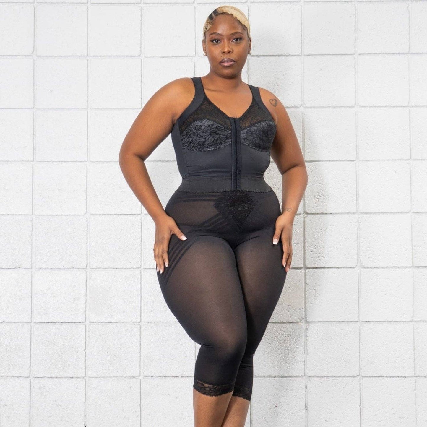 CORTLAND INTIMATES 9603 - Front Closure Back Support BLK