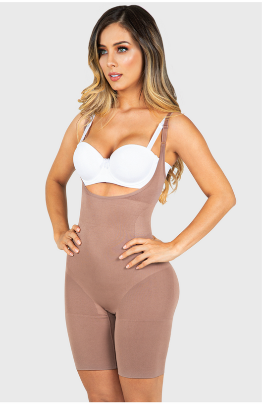 ON SALE 200 JACKIE L Seamless Bodysuit short with high back coverage